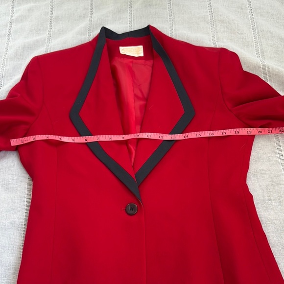 Pendleton Vintage Scarlet Blazer with Ebony Trim - Picture 5 of 12